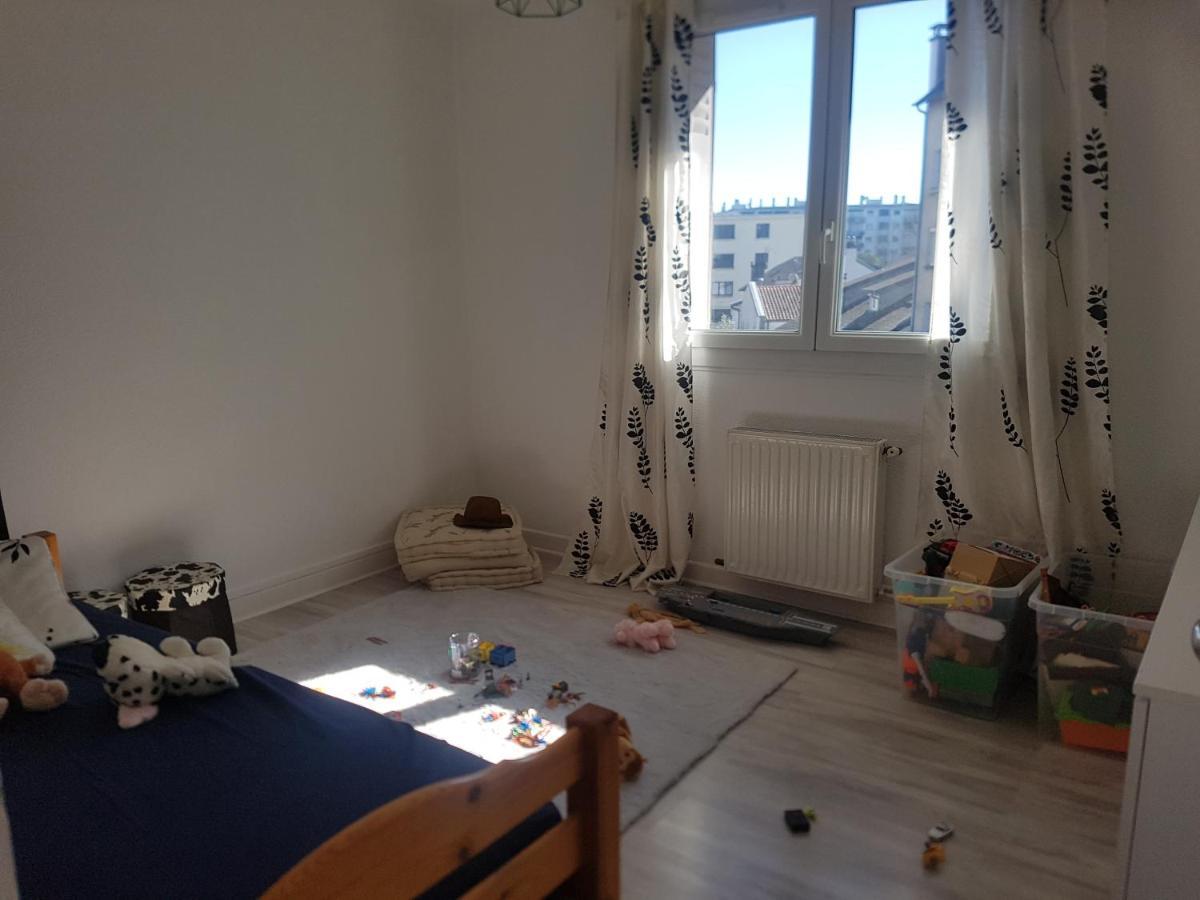 Logement Entier - Appartement T4 Hypercentre Dans Une Rue Calme - Stationnement Gratuit タルブ エクステリア 写真